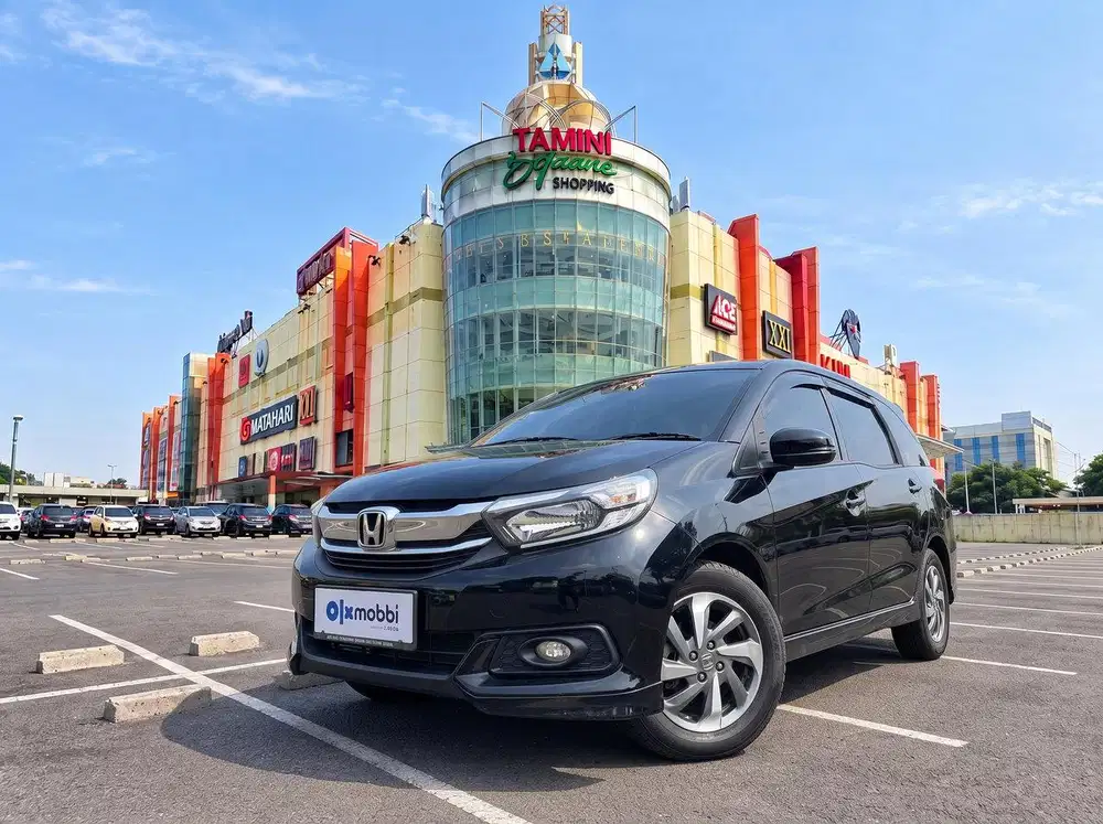 Angs Murah Honda Mobilio 1.5 E Bensin-AT 2021 Hitam CBRPB