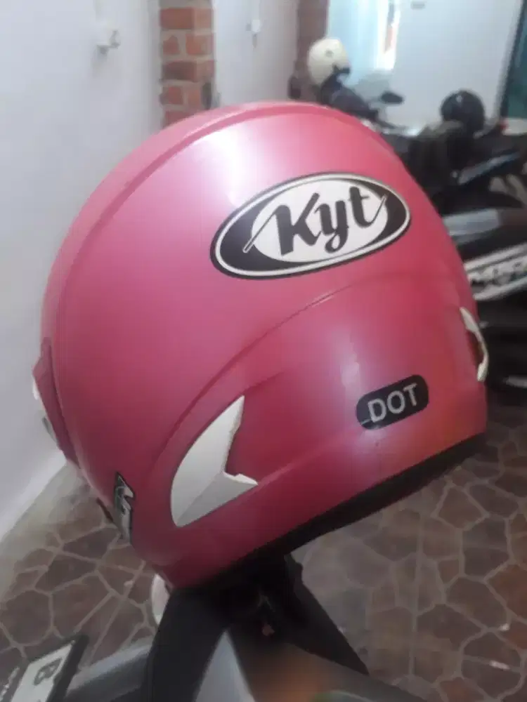 helm kyt ori size m