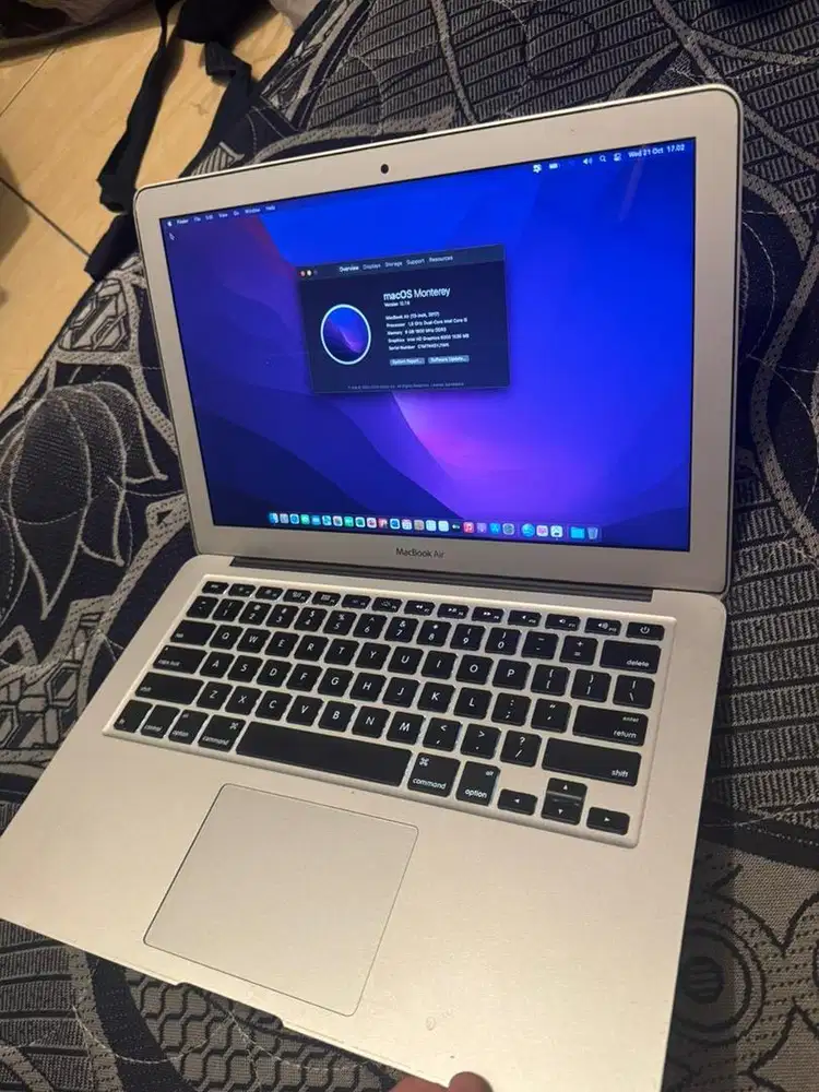 Macbook air 2017 13 inch no minus
