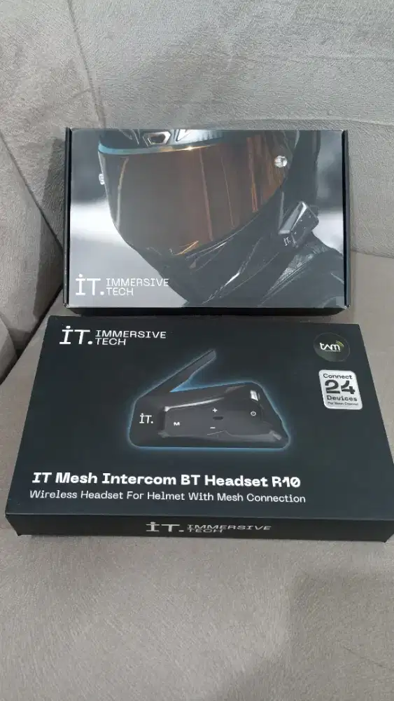 IT (Immersive Tech) Mesh Intercom R10