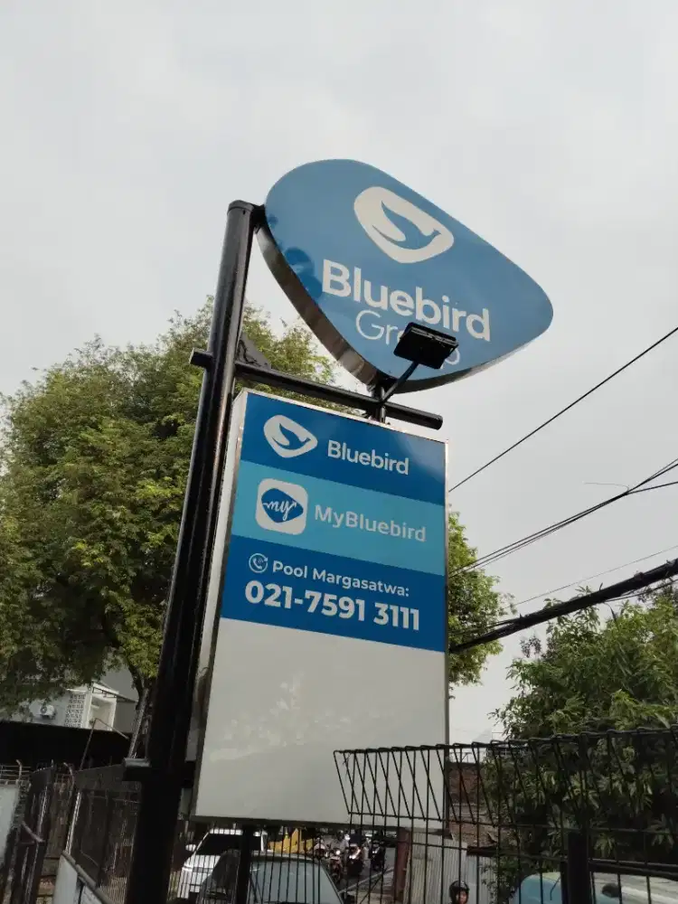 Loker pengemudi taksi Bluebird pool margasatwa Pondok labu jaksel