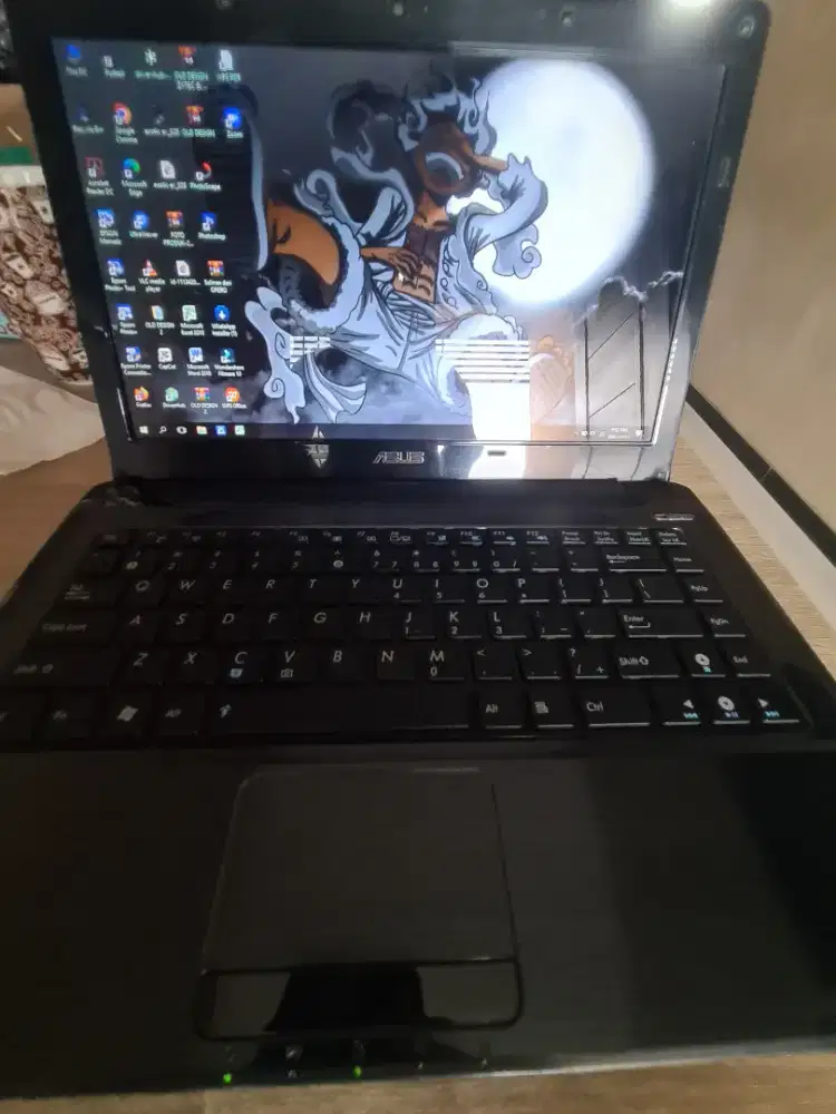 Jual Asus K42F Intel Core i3 M 350 Ram 8GB, SSD 128 Gb, HDD 320 Gb