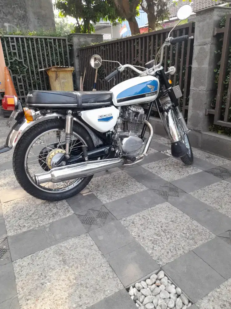 Cb 100 tahun 1973