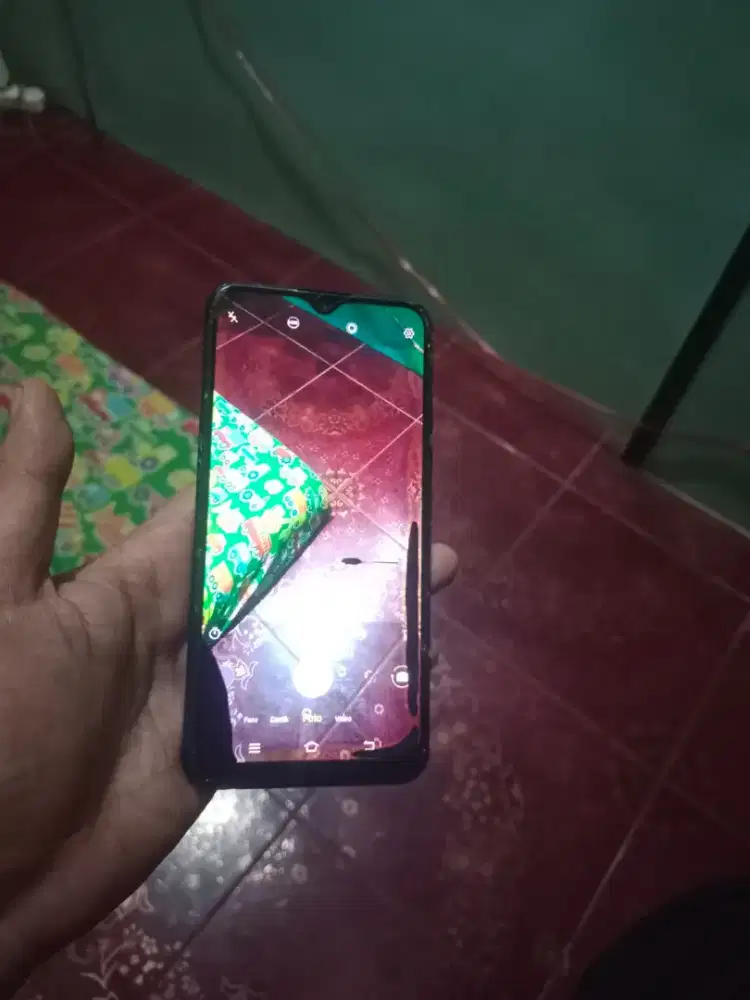 vivo y15 ram 4/64