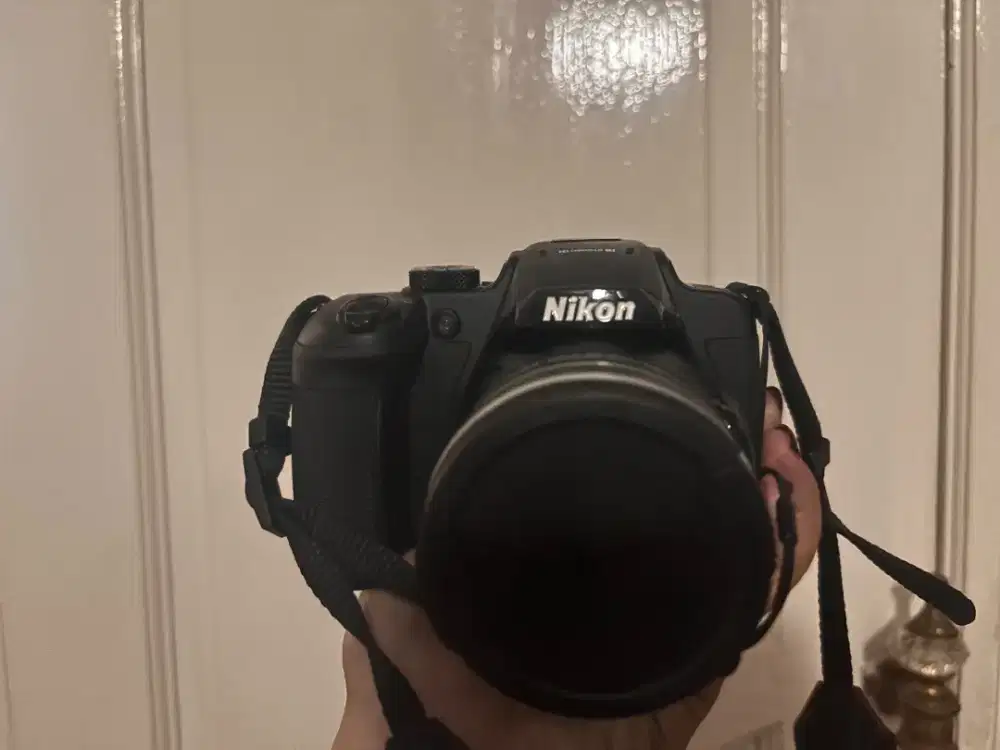 NIKON COOLPIX B700