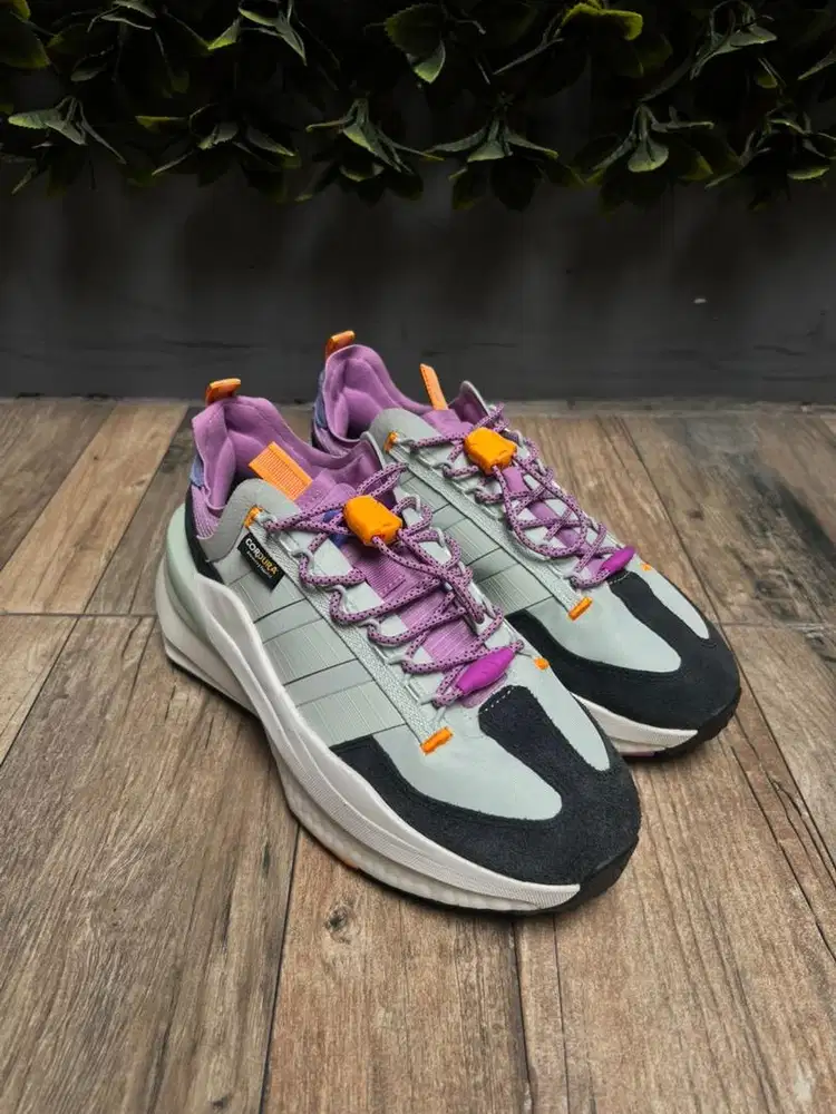 Jual Sepatu Adidas Avryn wanita Original like new