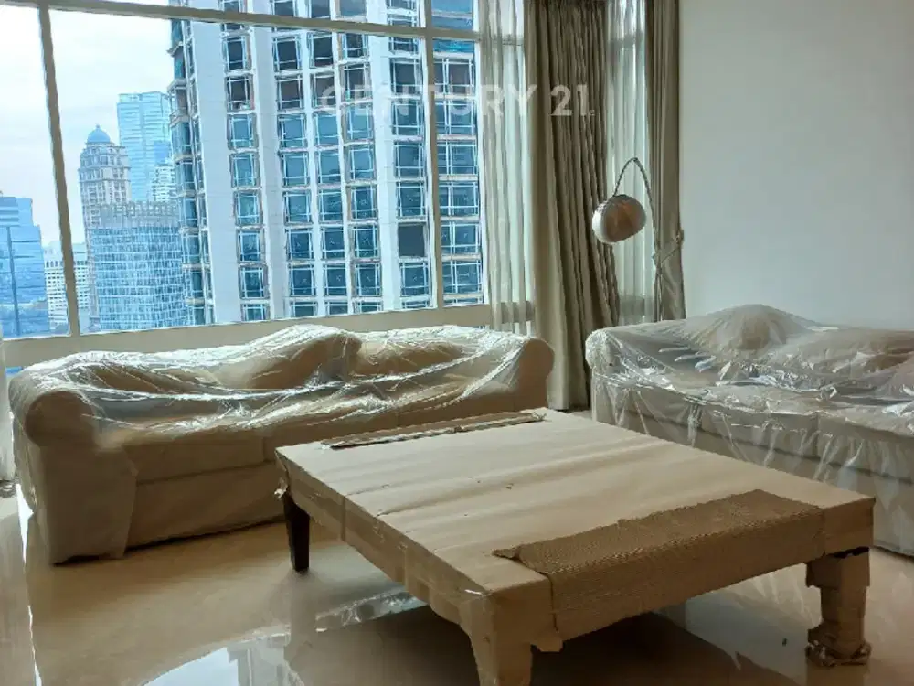 Four Season Apartment 2 Bedroom Plus 1 Study Room For Sale