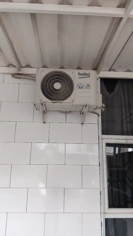 AC Merk Beko indoor, outdoor, remote, freon