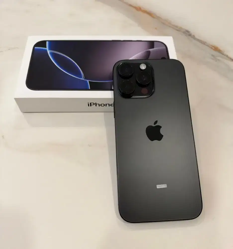 Iphone 16 promax 256 GB warna black ex ibox