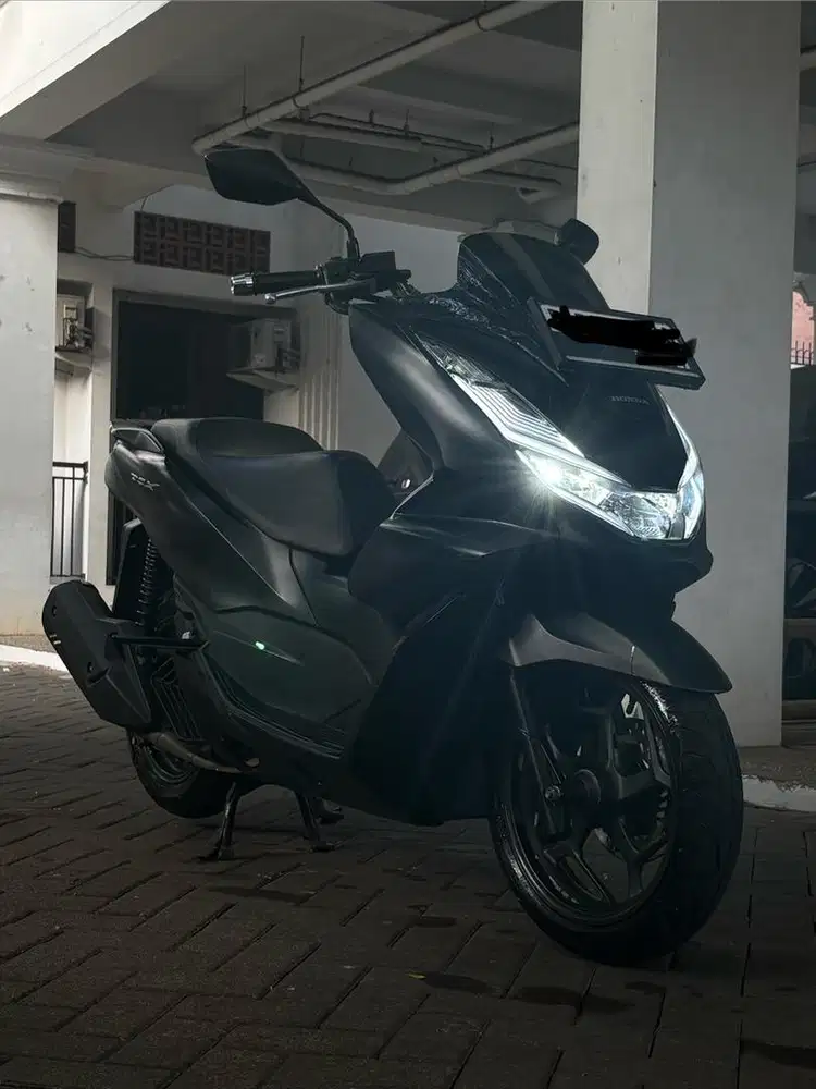 HONDA PCX CBS BLACK SATIN