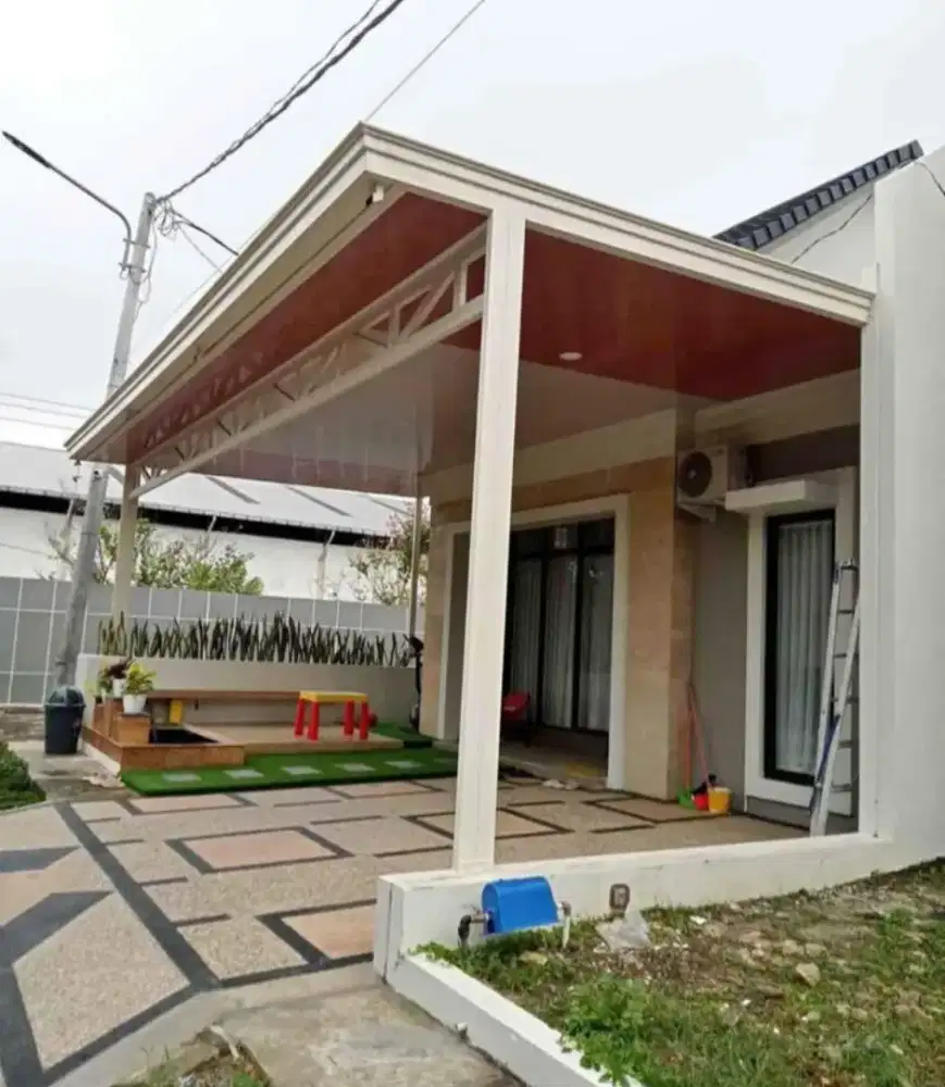 Pemasangan atap alderon rs