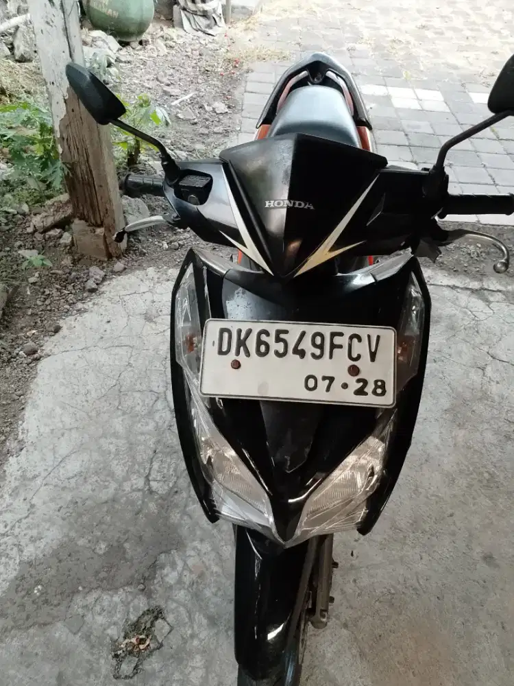 Vario Techno 125 Tahun 2012