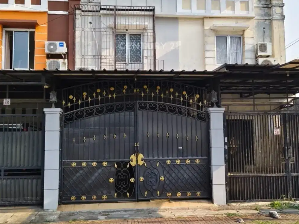 Dijual Rumah Taman Surya V Hadap Selatan