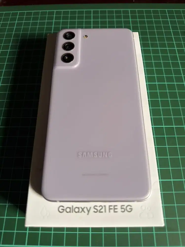 Samsung 21 FE 5G 8 GB 256 GB