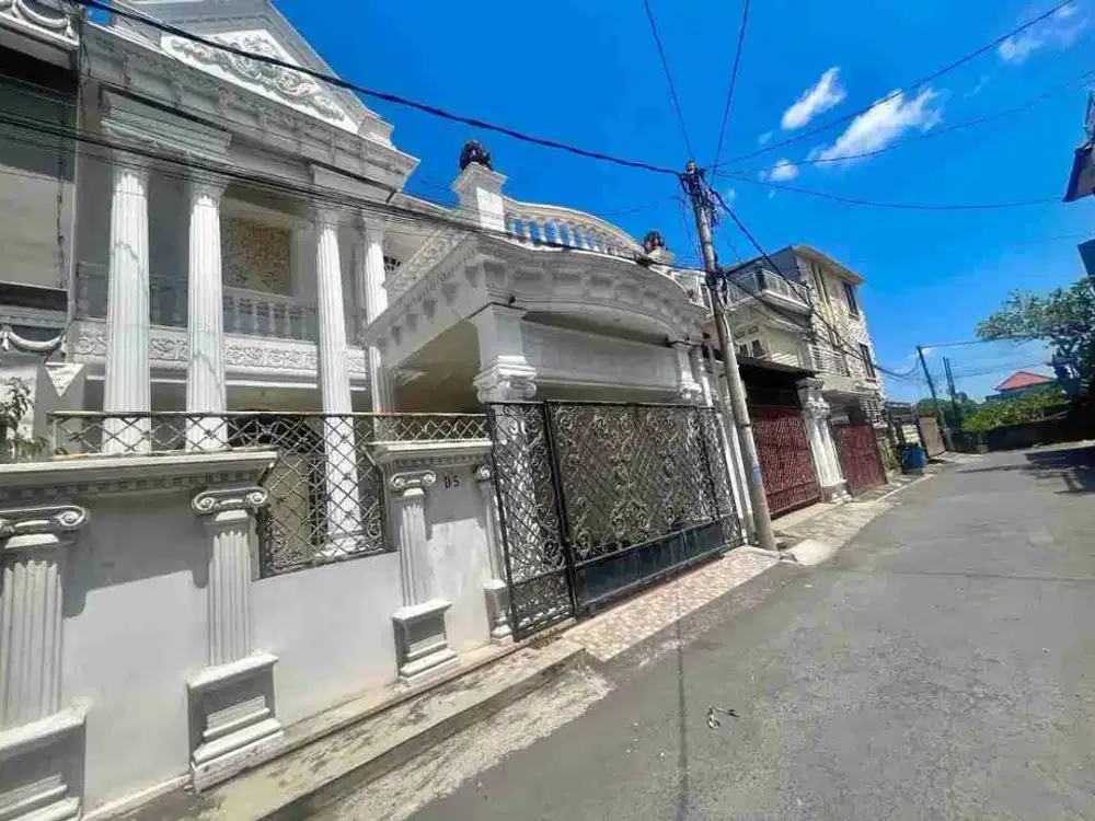 RUMAH MEGAH MUDUTAKI GATSU BARAT