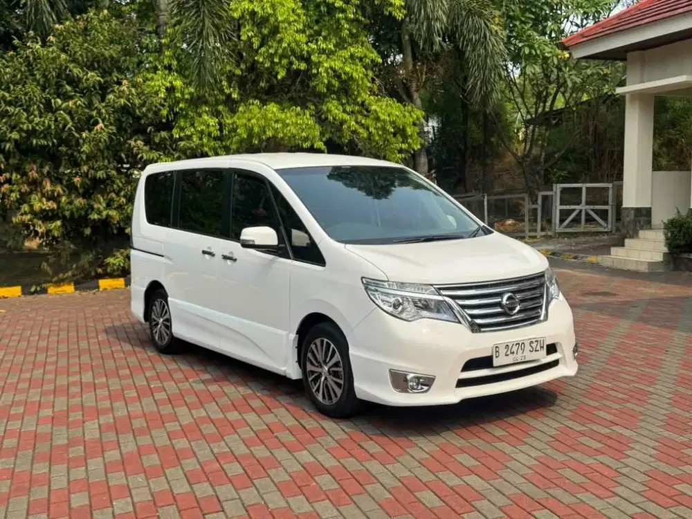 Nissan serena HWS 2018 km 60rb murah kredit dp minim