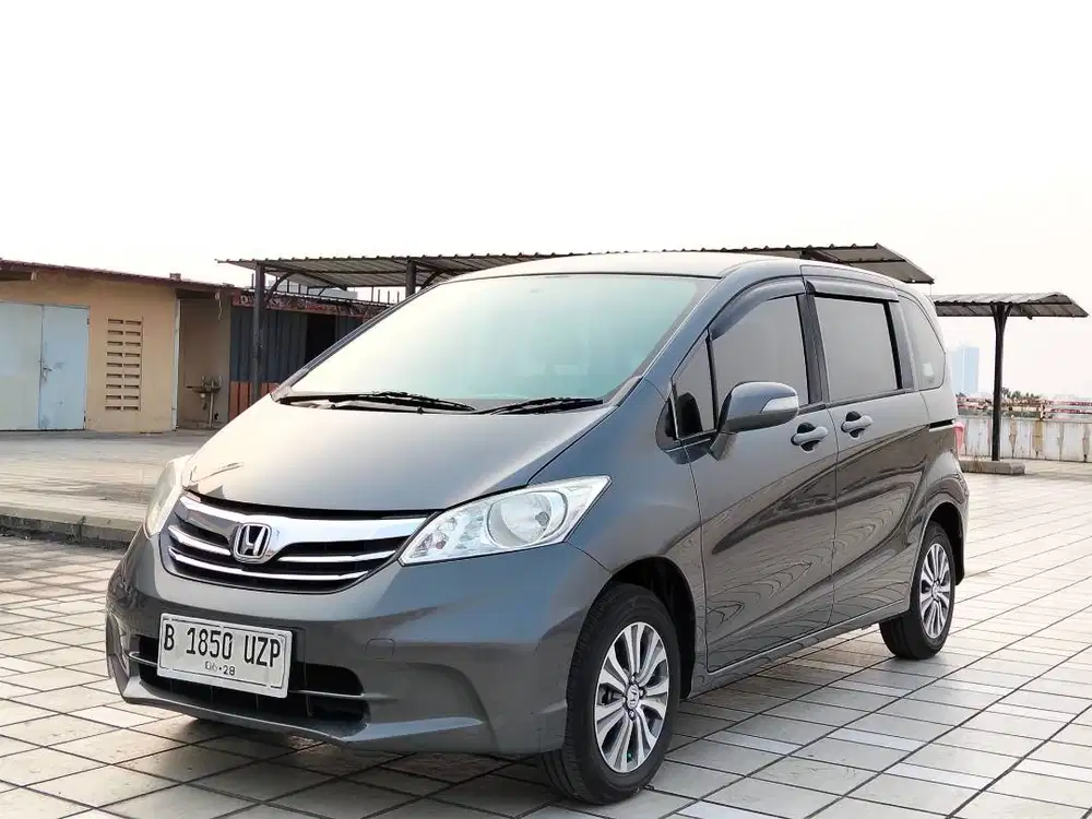 Honda Freed SD 2013 AC Double Sangat Bagus Siap Pakai