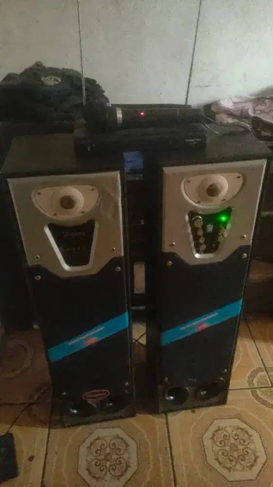 Salon speaker non bluetooth