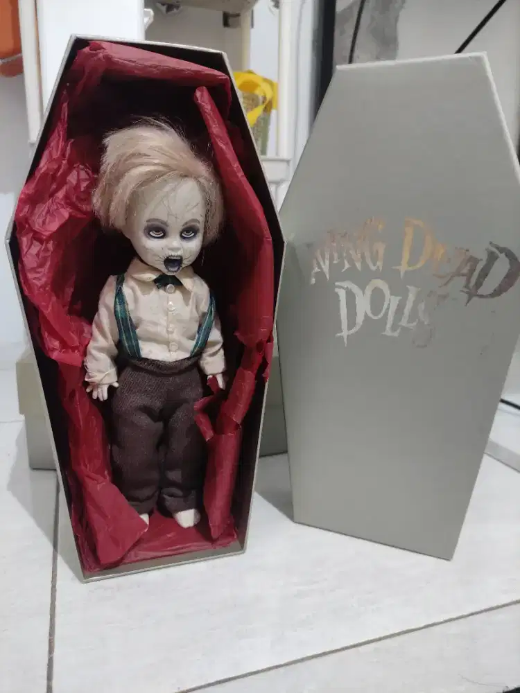 Boneka Original Living Dead Dolls