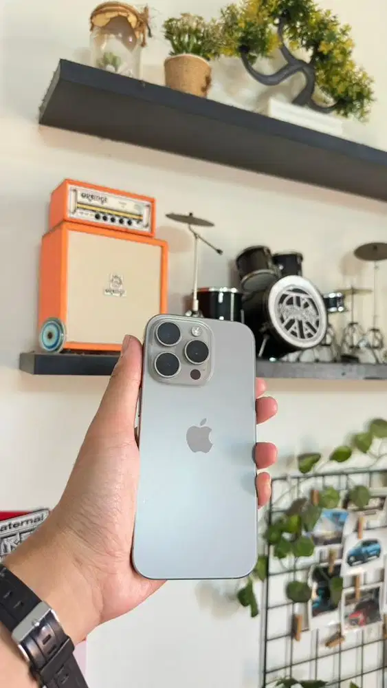 iPhone 16 Pro 128 iBox