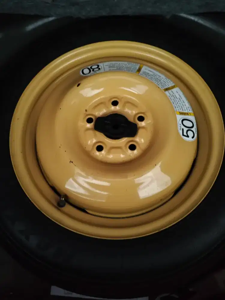 Ban + VELG Cadangan Ori Suzuki X Over