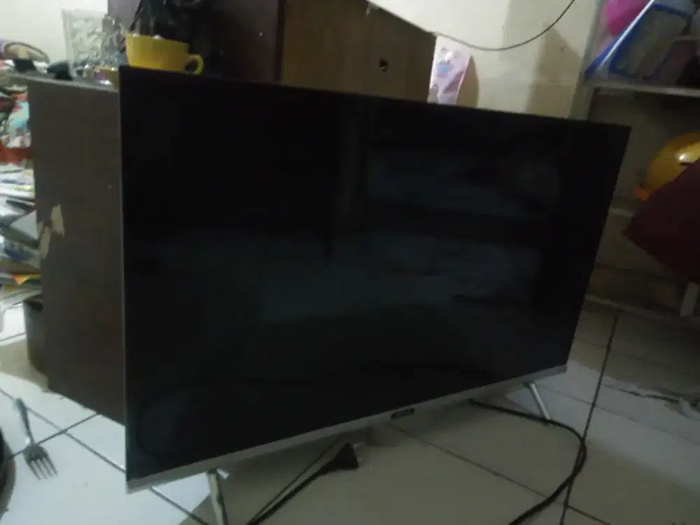 Di jual televisi merek coocaa