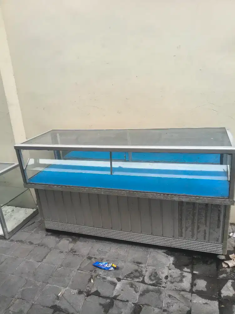 ETALASE KOUNTER HP atau Pulsa
