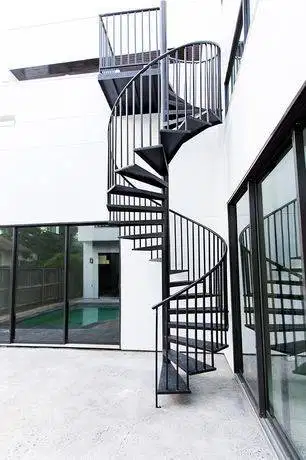 Tangga Spiral Custom untuk Rumah - Bandung Cimahi