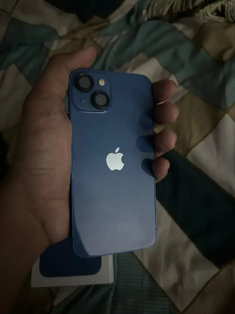 Di jual iPhone 13 128