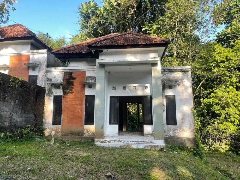 Dijual Rumah di Delod Peken Tabanan