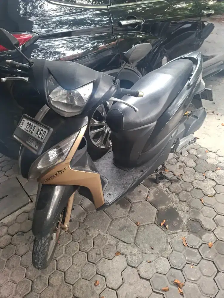 Spacy 2012 mesin bagus untuk ukuran motor 14 tahun.