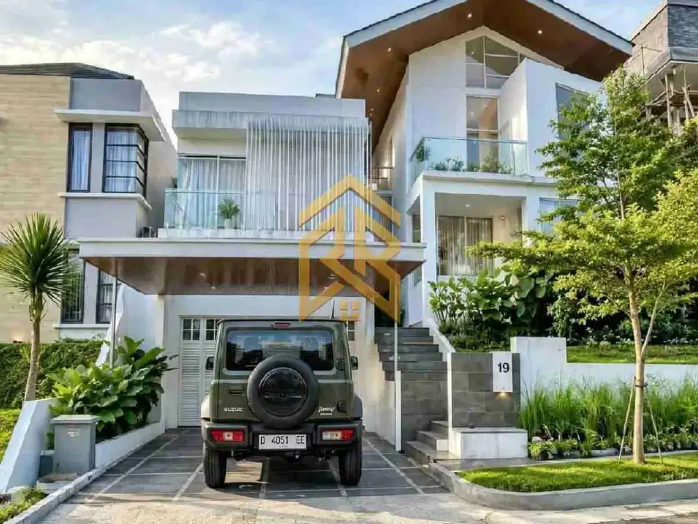 Rumah Villa di Resor Dago Pakar gaya Modern Tropical Bandung utara