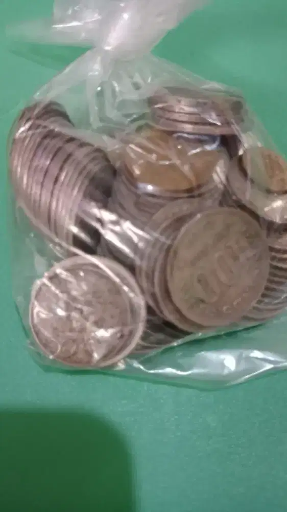 Uang jadul coin 1000 tebal dan tipis ada 500 coin kuning