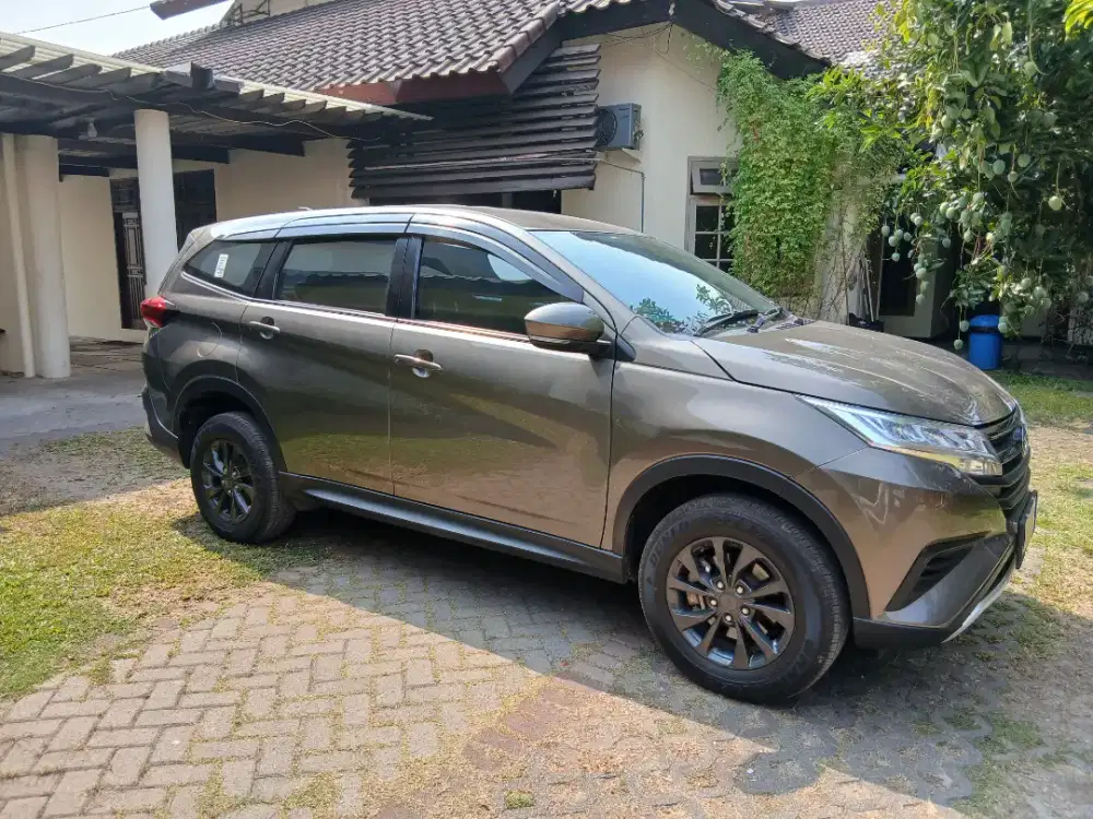 Daihatsu terios X manual 2022