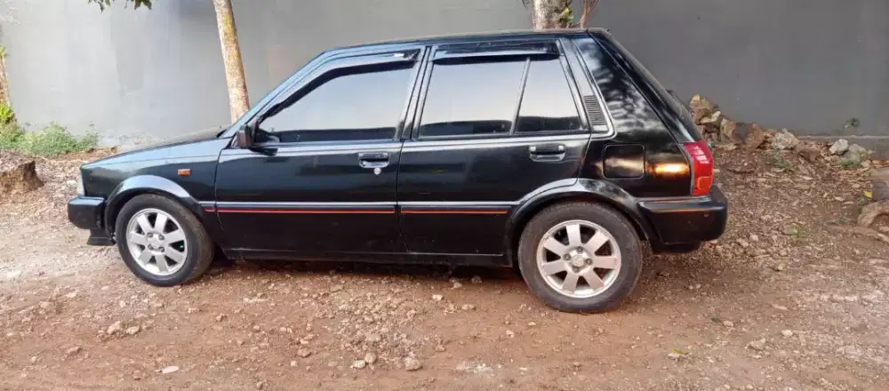 BU Murah Hr.ini. T.Starlet XL 1.3  Cc TH.89/90  Bagus.(Terawat skl)