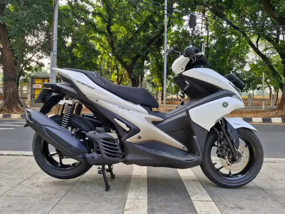 DIJUAL CASH YAMAHA AEROX 155 ABS OLD THN 2018 PJK IDUP SIAP PAKAI