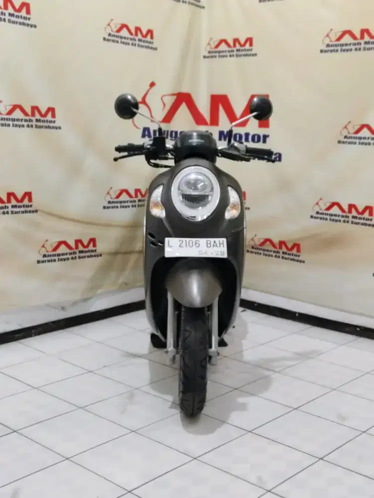 Honda Scoopy Stylish Tahun 2023 warna coklat