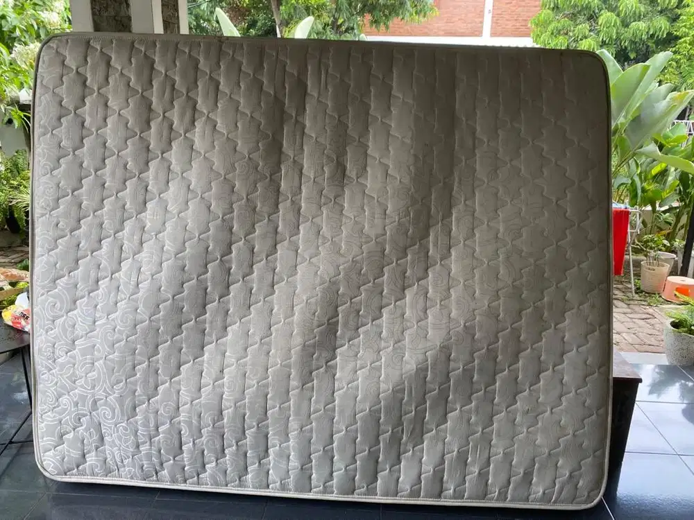 SPRINGBED 160x200