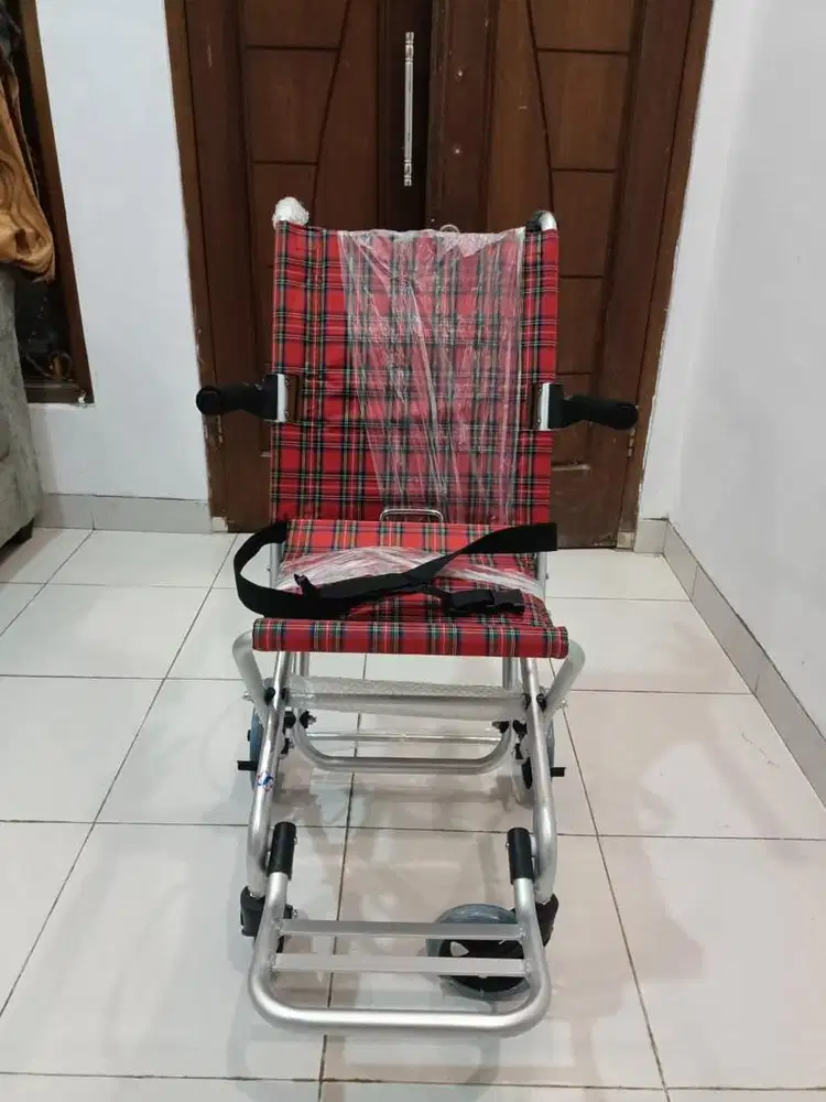 Kursi Roda Traveling Sella 903LB