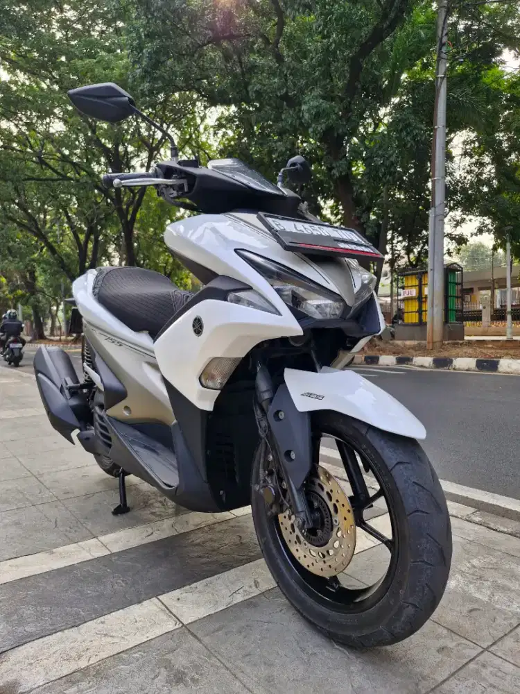 DIJUAL CASH YAMAHA AEROX 155 ABS OLD THN 2018 PJK IDUP SIAP PAKAI