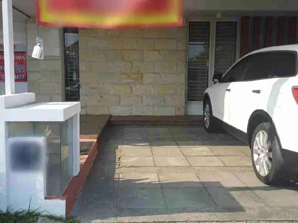 Rumah Modern Minimalis Desain Royal Residence Cluster Greenwich