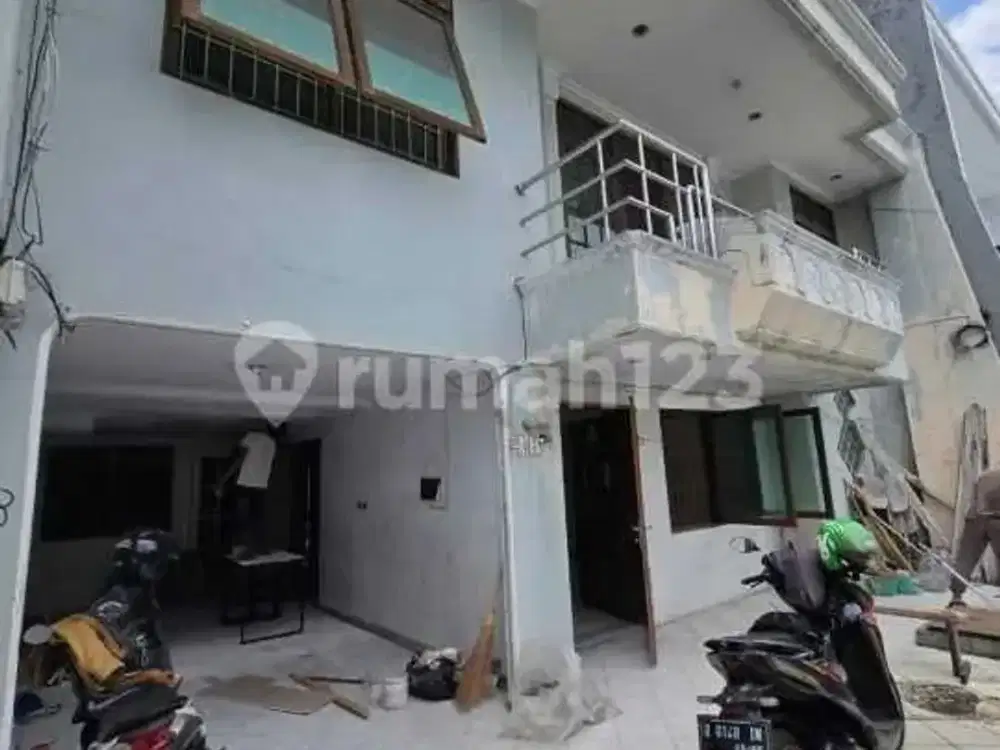 Muara Karang Blok 5 , Uk 10X18, Hadap Selatan Siap , Good Deal