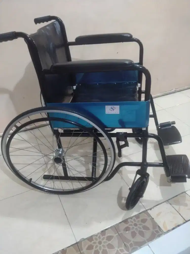 kursi roda standart sellaco