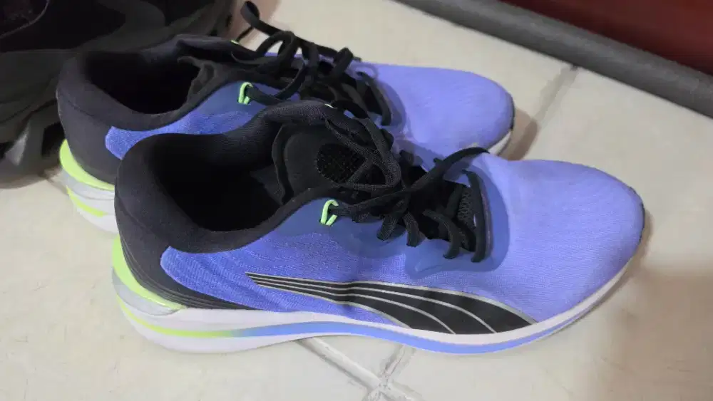 Sepatu Running Puma Electrify Nitro 2