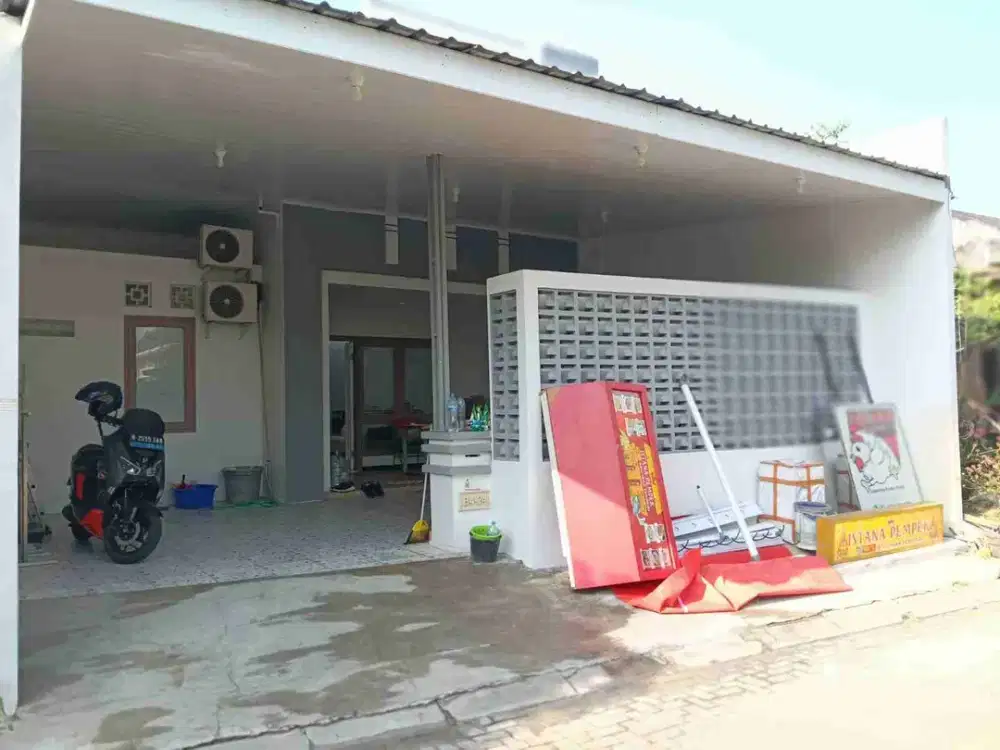 Rumah di Perum Gardenia, Jl. Sarwo Edi Wibowo, Plamongansari Pedurungan Semarang