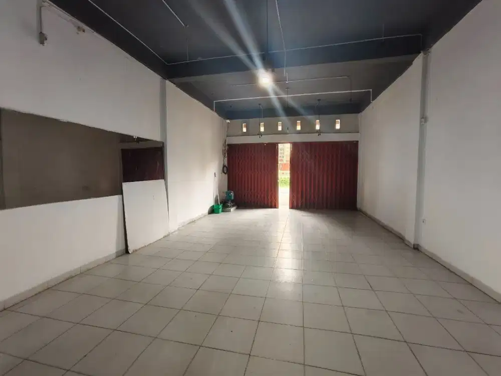 RUKO 3.5LT SIAP PAKAI DAN MURAH LOKASI DEKAT JALAN RIAU PEKANBARU