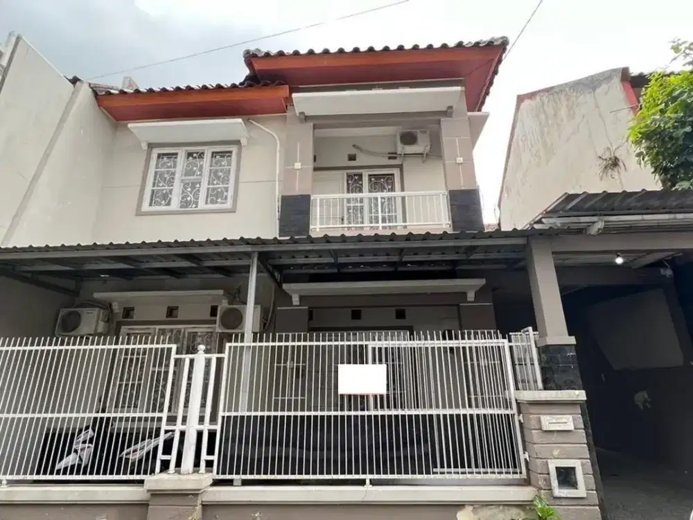 Dijual Rumah Tinggal 2 Lantai Lokasi Strategis di Depok Sleman