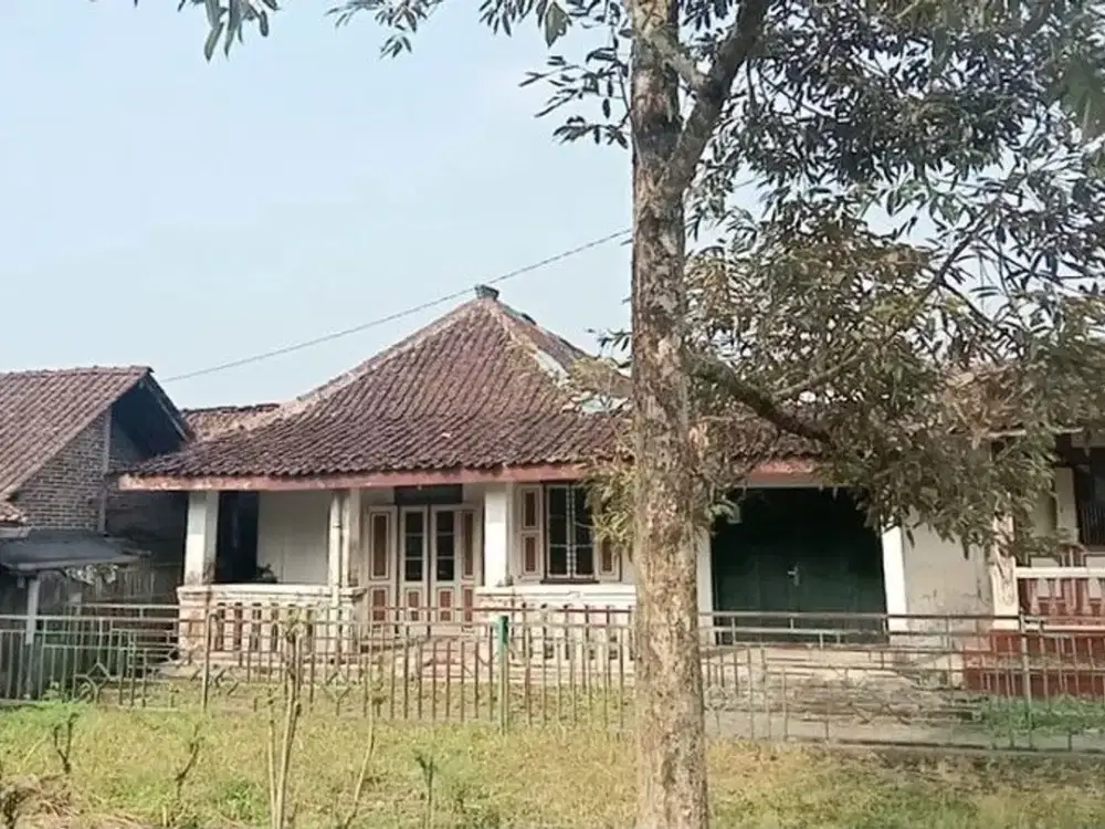 Rumah Tinggal Nyaman di Kawasan Bandongan - Kota Magelang
