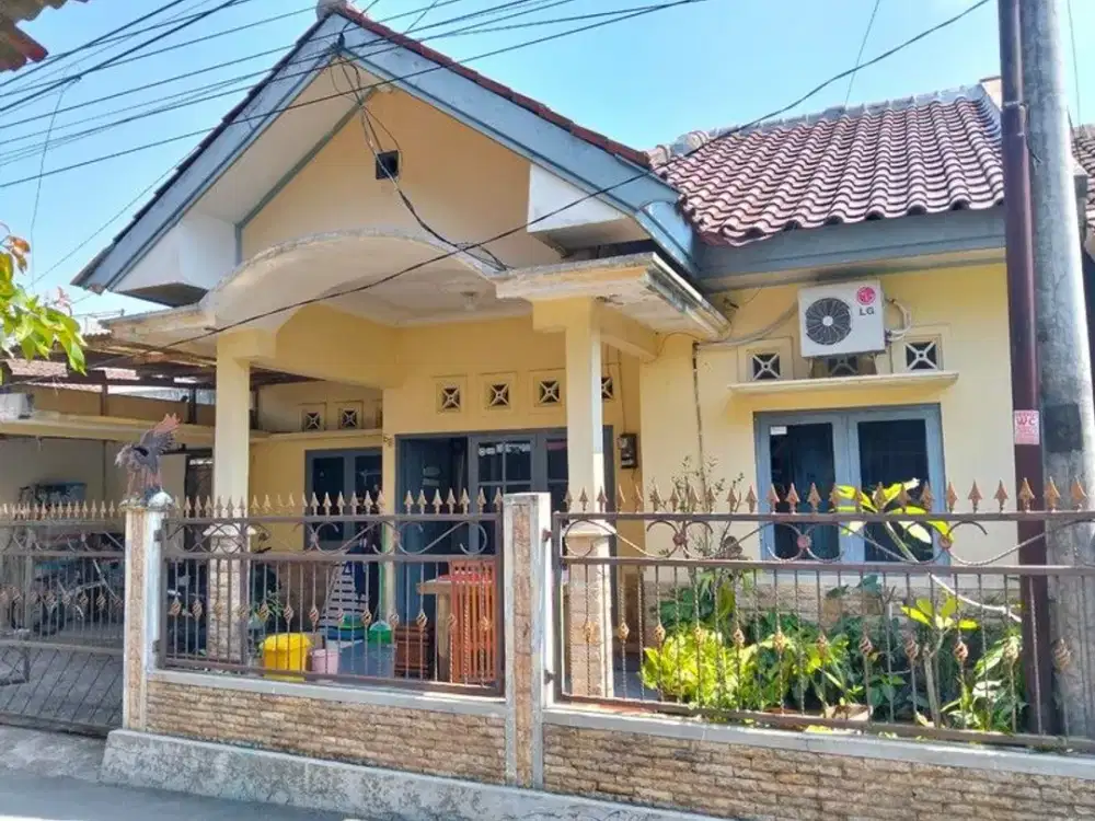 Dijual Rumah & Tanah Lokasi Strategis Dekat Kampus UGM