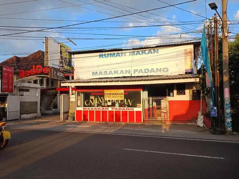 Disewakan Ruang Usaha 2 Lantai  Dekat Terminal Condongcatur, Sangat Strategis